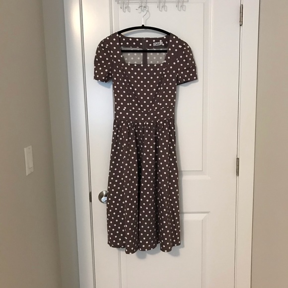 Elegant midi dress - Picture 1 of 2